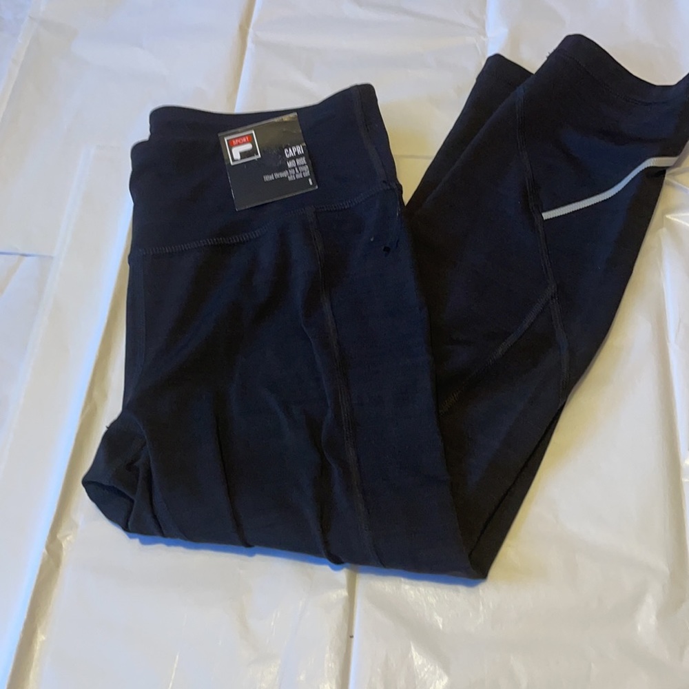NWT NIKE CAPRIS JET BLACK DIAGONAL WHITE SPRIPE